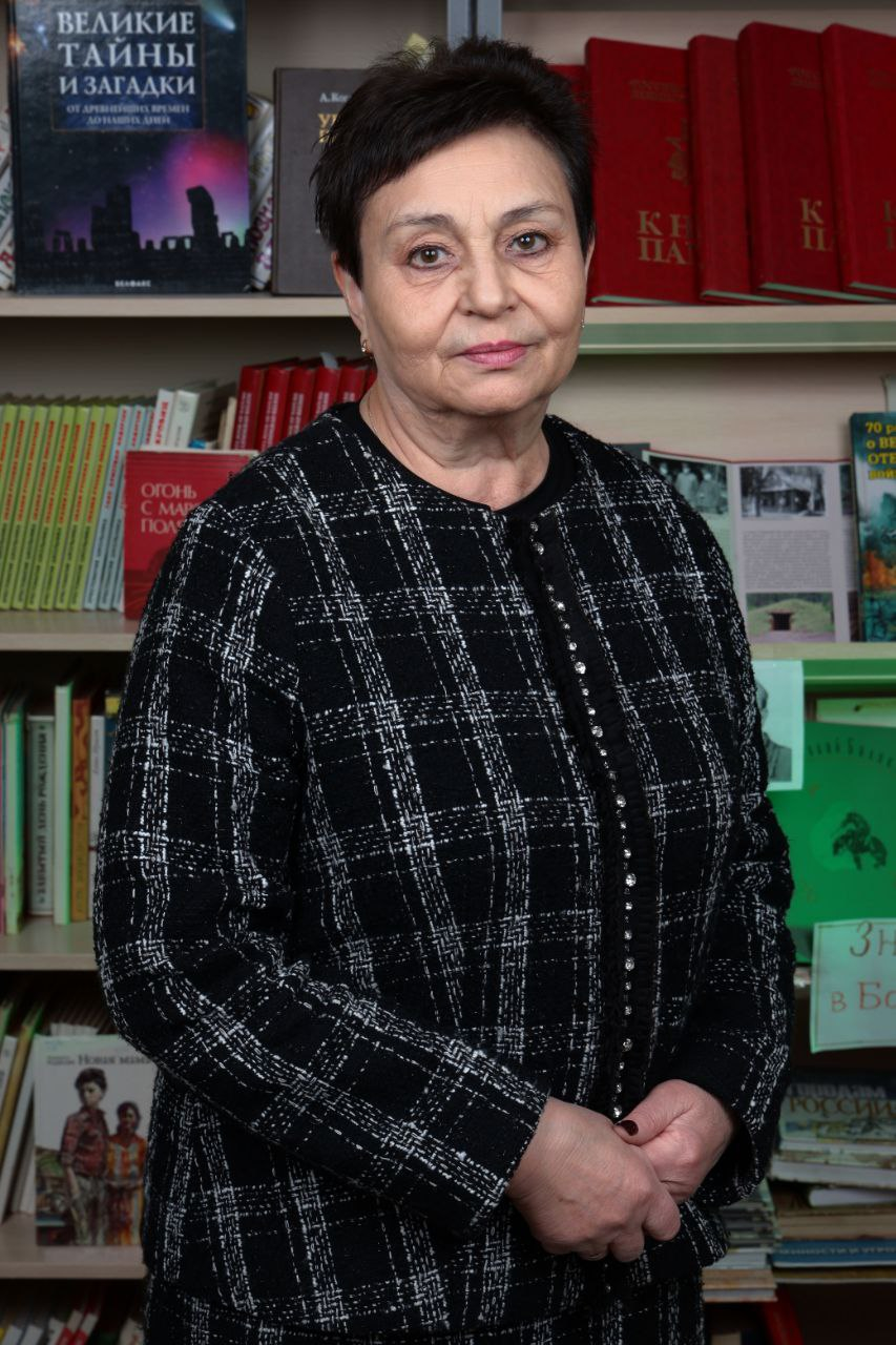 Паркина Зинаида Авксентьевна.